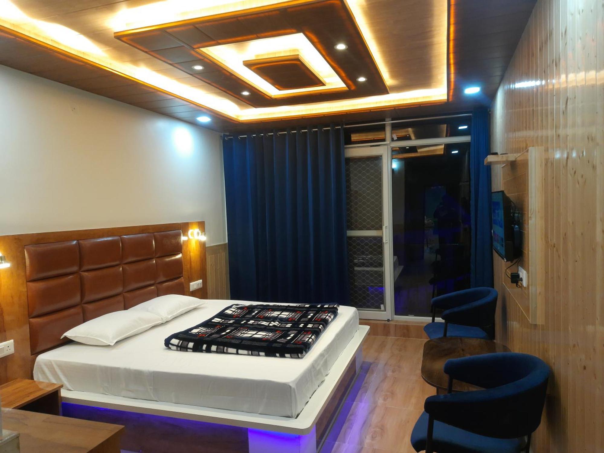 Aagaman Woods Apartment Shimla Bagian luar foto