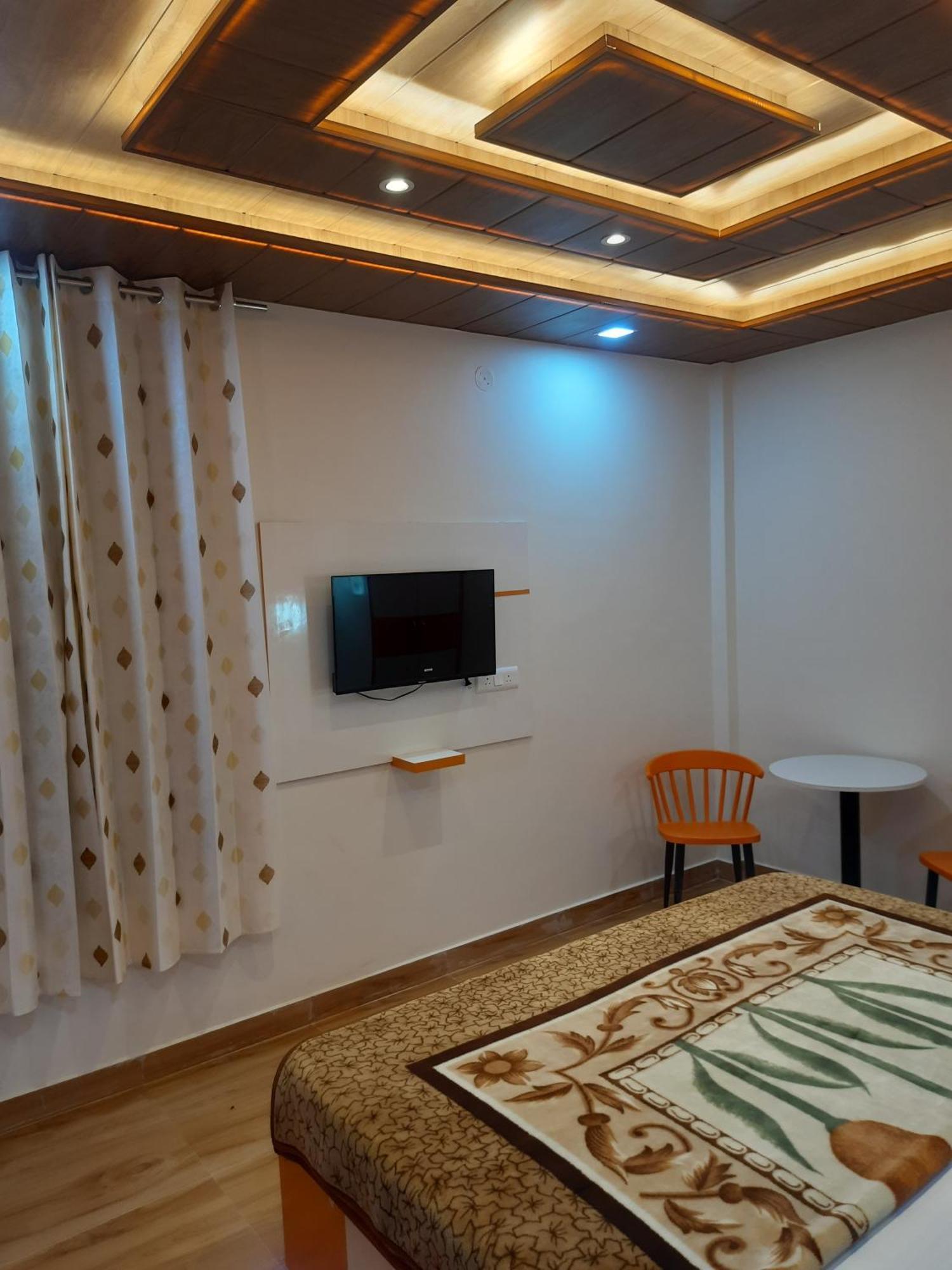 Aagaman Woods Apartment Shimla Bagian luar foto