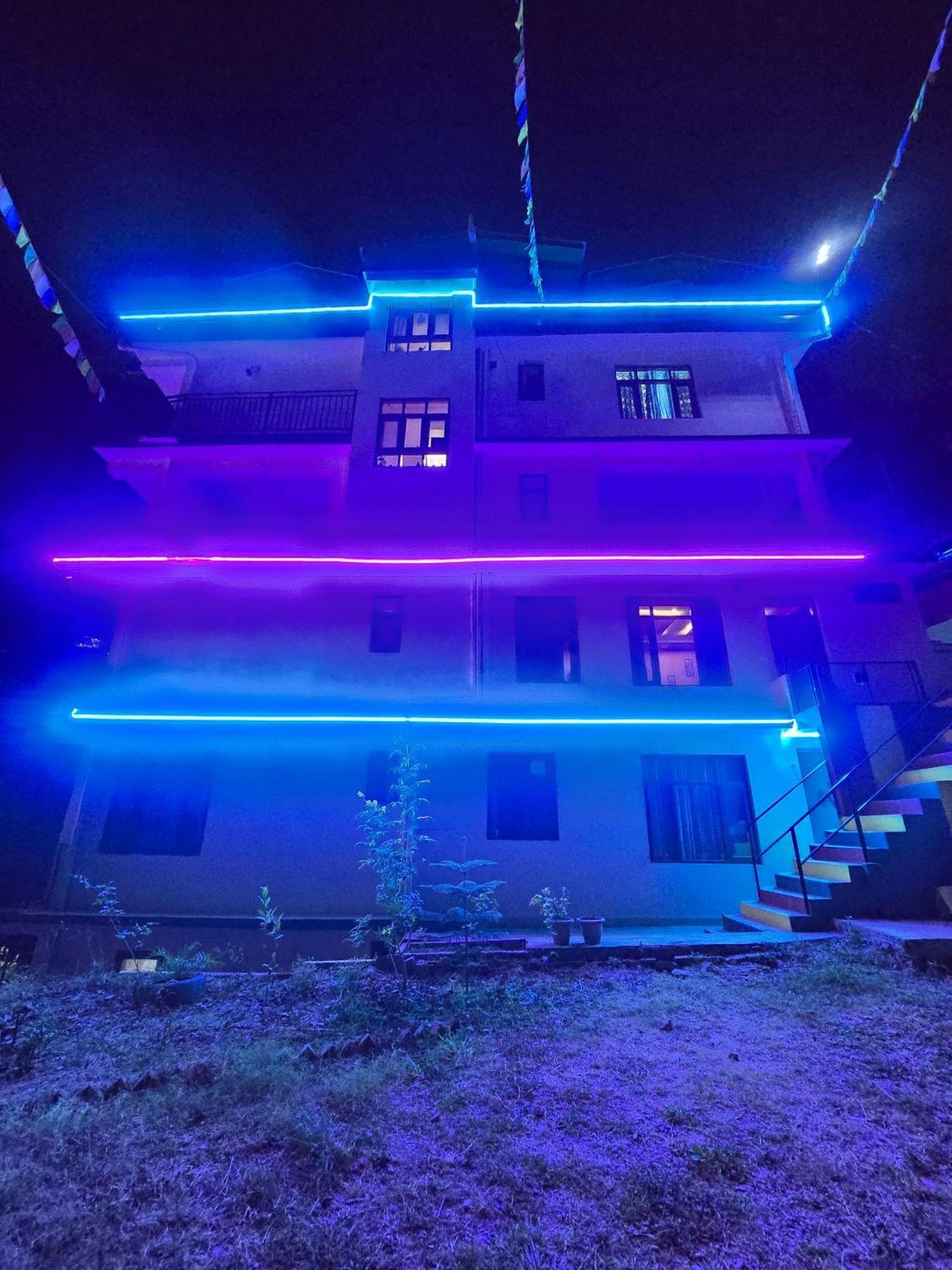 Aagaman Woods Apartment Shimla Bagian luar foto